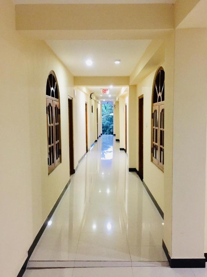 Senthil Complex Hotel Jaffna Ngoại thất bức ảnh
