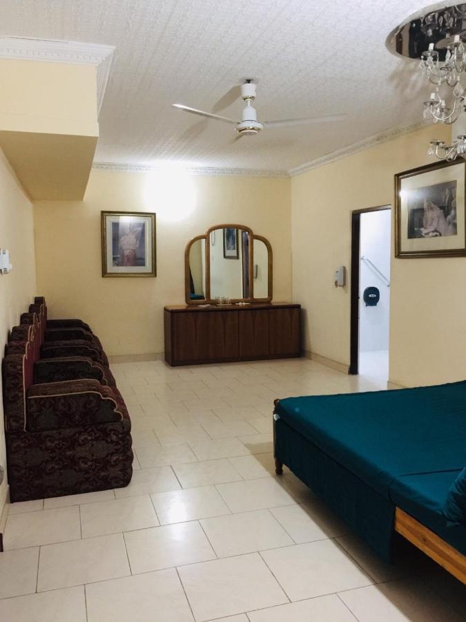 Senthil Complex Hotel Jaffna Ngoại thất bức ảnh