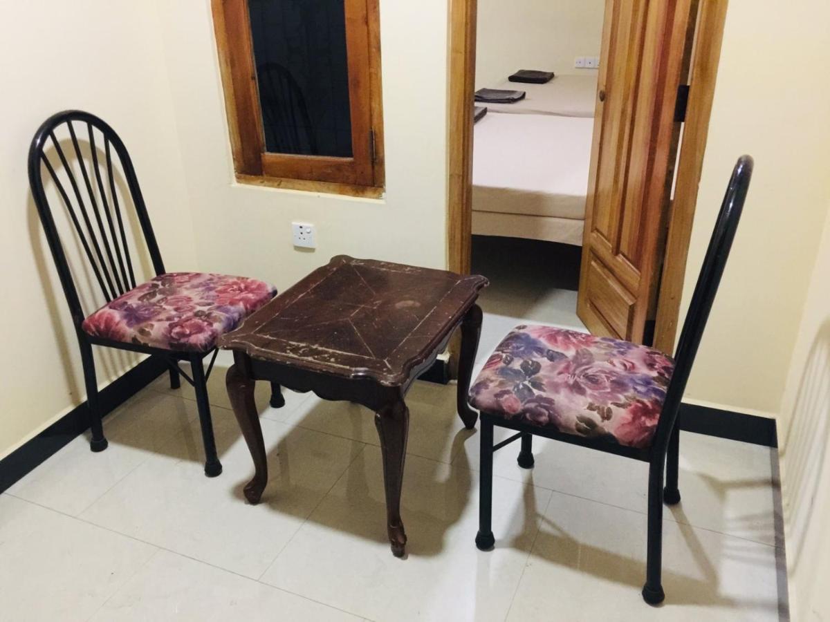 Senthil Complex Hotel Jaffna Ngoại thất bức ảnh